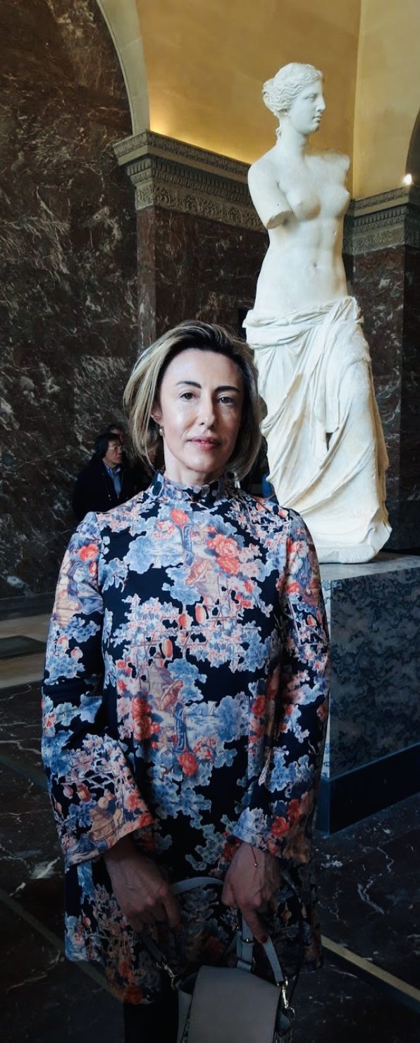 Elena Leica Roban